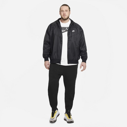 Kurtka męska Nike Sportswear Windrunner Czarna DA0001-010
